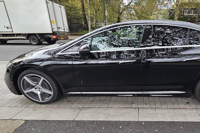 Private Limo Transfers Services From Edinburgh to Southampton - The Sum Up