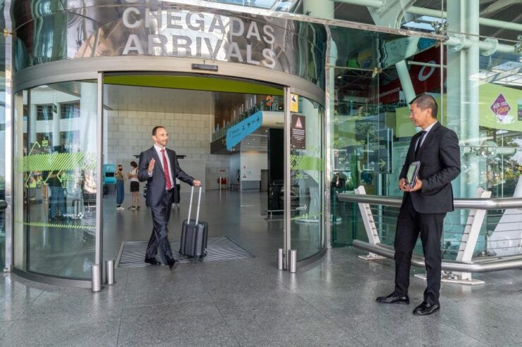 Private Lisbon Airport Transfers: Your Journey, Your Way - Service Details