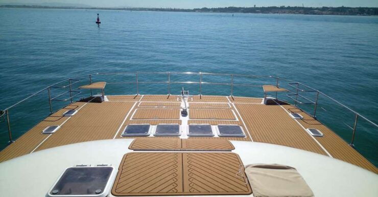 Private Lisbon Catamaran Tour for Groups up to 40 Guests - Pricing and Catering Options