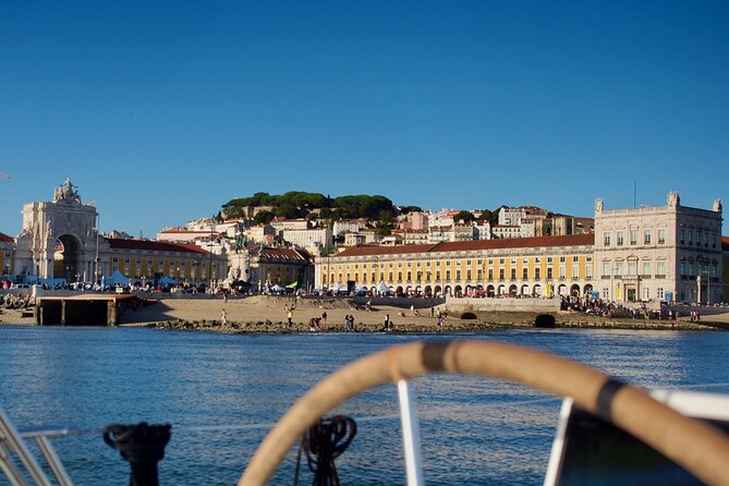 Private Lisbon Sunset Sailing Tour - Tour Highlights