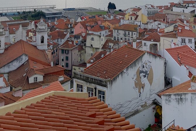 Private Lisbon Walking Tour - City Highlights and 2 Tastings - Inclusions and Exclusions