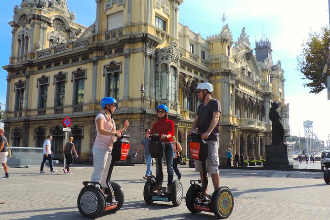 Private Live Guided Barcelona Segway Tour - 180 Min - Tour Overview and Highlights