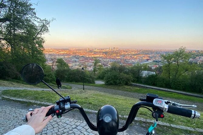Private Live-Guided E-Scooter TOURS Around Prague - Meeting and Pickup Details