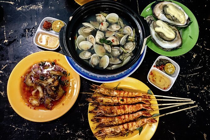 Private Local Food 4-hour Scooter Tour in Ho Chi Minh City - Exploring Local Markets