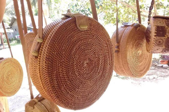 Private Lombok Cycling Tour : Lingsar Temple, Rice Field, Village & Market Tour - Practical Details and Tips