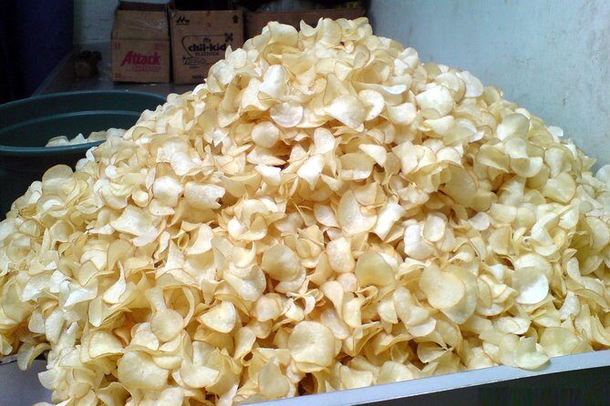 Private Lombok Cycling Tour : Lingsar Temple, Rice Field, Village & Market Tour - FAQ  