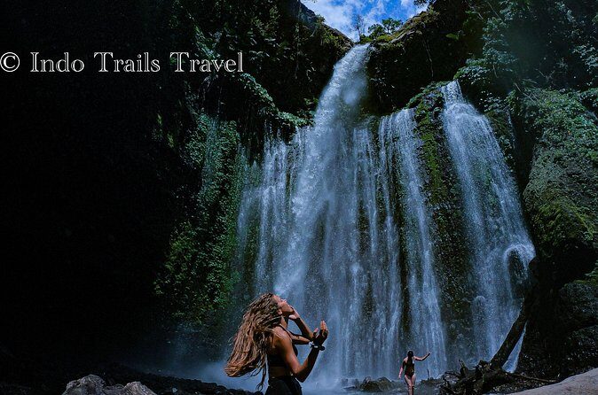 Private Lombok Historical Sightseeing and Waterfall Tour - What Makes This Tour Stand Out