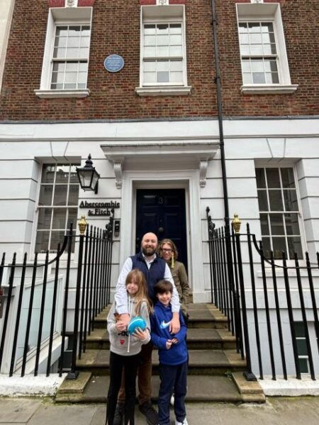 Private London Beatles Taxi Tour With Local Guide - Tailored Experience