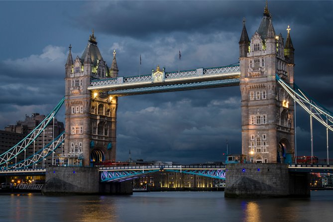 Private London Photography Tour With Professional Photographer - Meeting Point and End Point