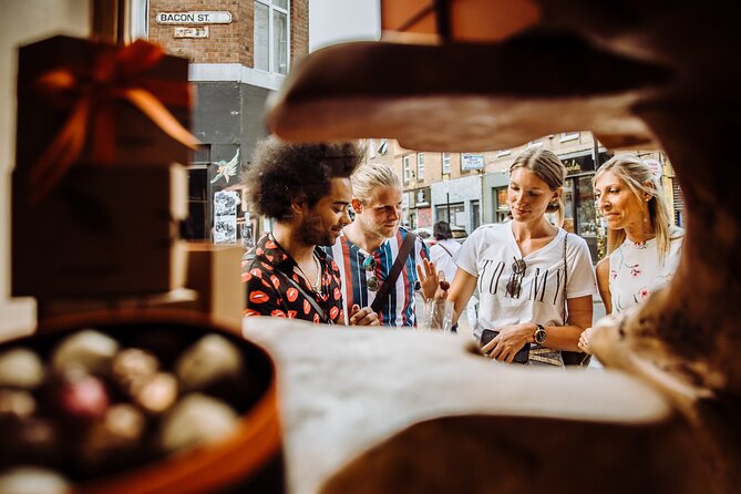 Private London Shopping Tour With a Local Guide Tailored to Your Interests - Meeting Point and Refund Policy