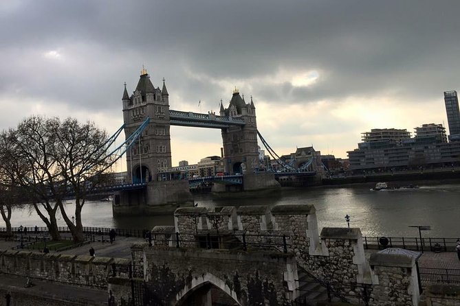 Private London Sightseeing by Luxury Vehicle - The Sum Up