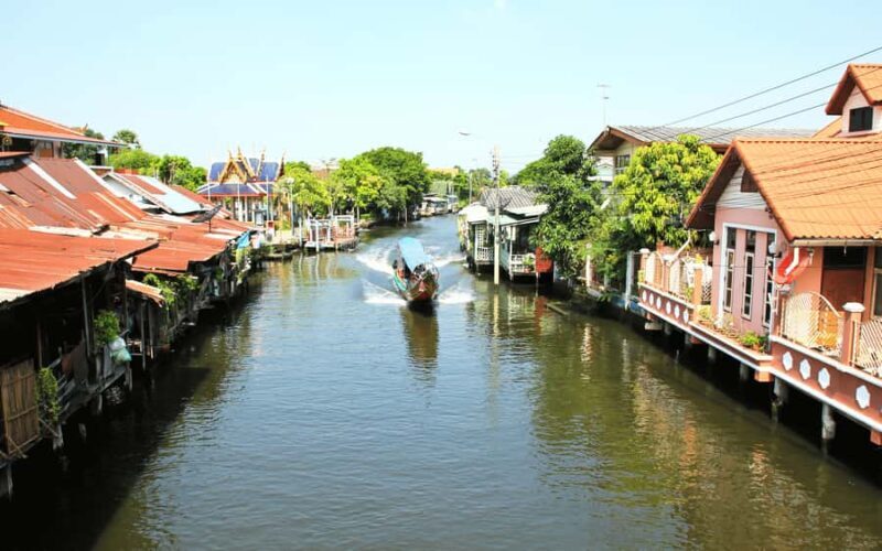 Private Long-tail boat canals tours in Bangkok-artists House - The Sum Up