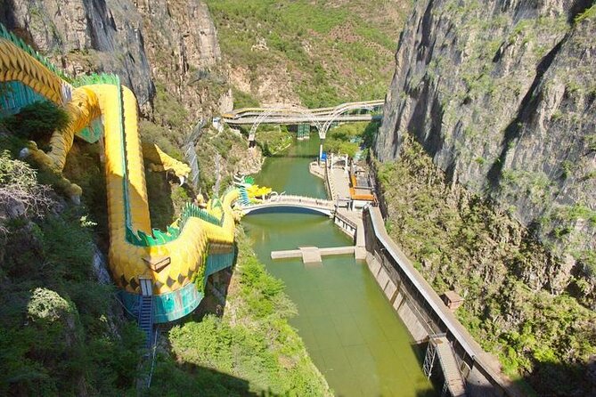 Private Longqingxia Gorge Cruise and Great Wall One Day Tour - Reviews