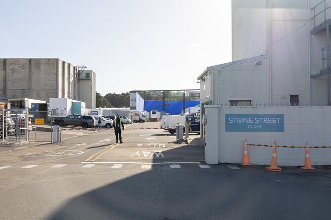 PRIVATE Lord of the Rings 1/2 Day Tour including keepsake - FAQs