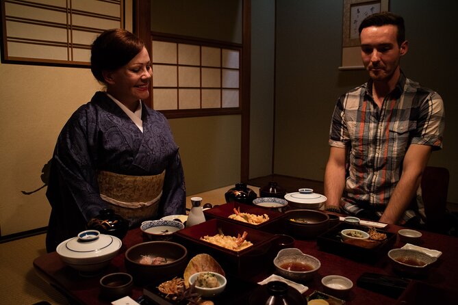 Private Lunch With Sayuki, the First Western Geisha - Sayukis Expertise on Geisha Culture