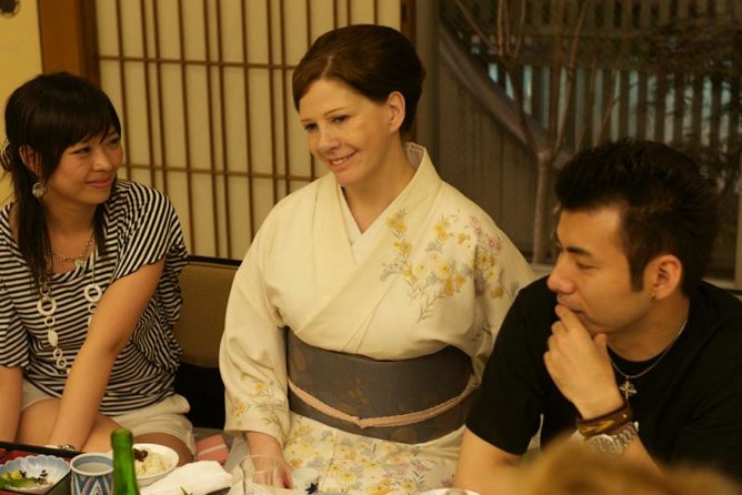 Private Lunch With Sayuki, the First Western Geisha - 1:1 Conversation and Food Experience