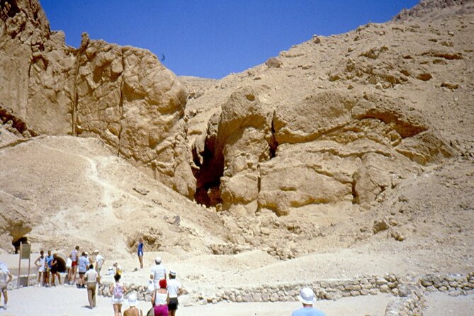 Private Luxor Tour to Queens Valley, Habu and Ramesseum Temples - Good To Know