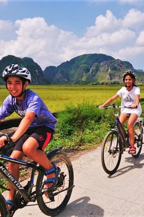 Private Luxury 1 Day Tour : Trang An and Hoa Lu Temples - Good To Know