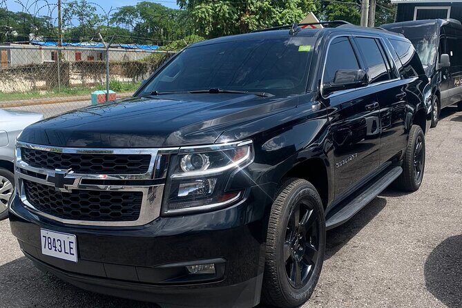 Private Luxury Airport Transfer to Anywhere in Jamaica - The Experience of Jamaica Luxury Vans