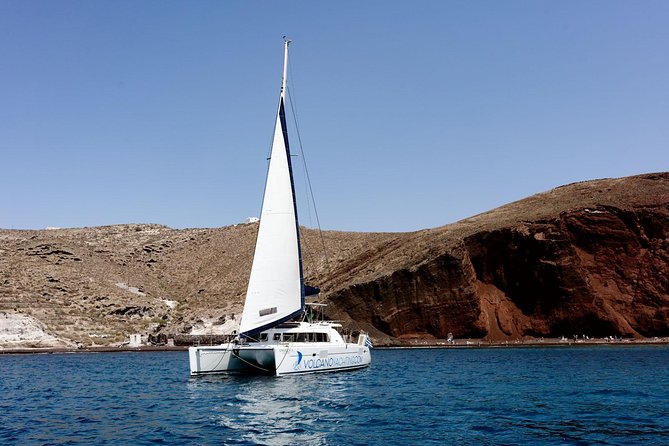 Private Luxury Caldera Cruise With a Rich BBQ Meal and Open Bar! - Overview and What To Expect