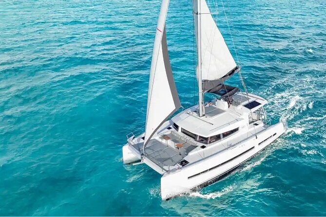 Private Luxury Catamaran Cancun to Isla Mujeres | For up to 30 pp - Introduction