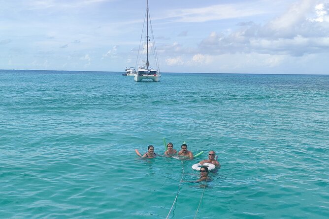 Private Luxury Catamaran to Isla Mujeres - Reviews