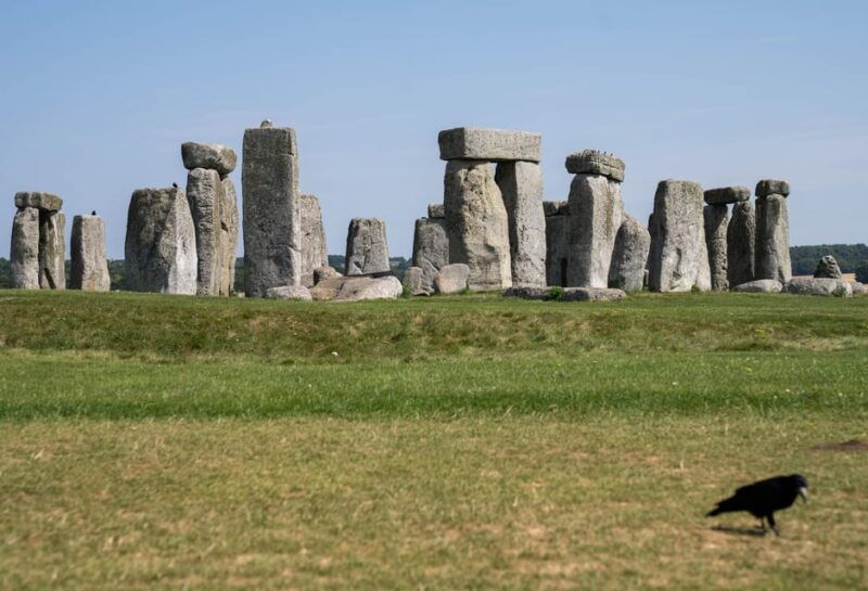 Private Luxury Day Tour of Stonehenge and Bath from Oxford - A Detailed Look at the Experience