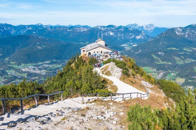 Private Luxury Day Trip From Munich to Eagles Nest & Back - Vehicle Options