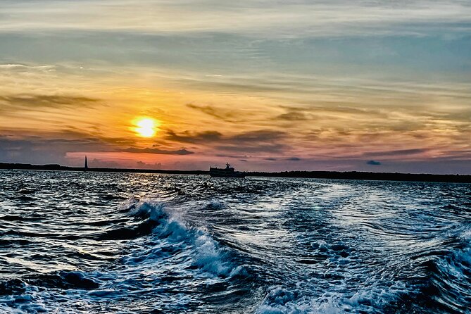 Private Luxury Four Hour Cruise Tour With 35 Cruiser - Pricing and Booking