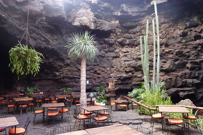 Private Luxury Full Day Timanfaya Tour, Jameos Del Agua and Cueva De Los Verdes - Customer Experience
