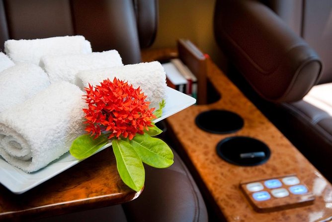 Private Luxury Roundtrip Transfer Cancun Airport - Additional Information