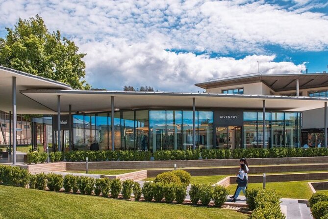 Private Luxury Shopping Tour in Tuscany - Good To Know