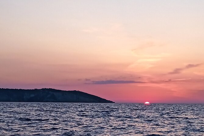 Private Luxury Sunset Cruise Blue Caves Champagne Included 5pax - Location and Meeting Point