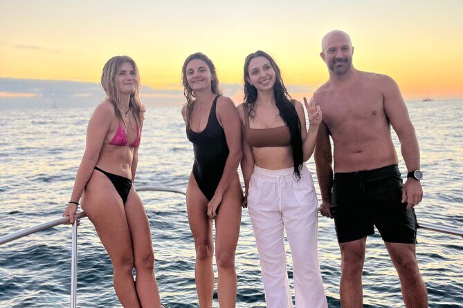 Private Luxury Sunset Cruise in Waikiki - Good To Know