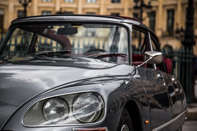 Private Luxury Tour of Bordeaux in a Magnificent Citroen DS - 2 Hours - Tourist Photos and Experiences