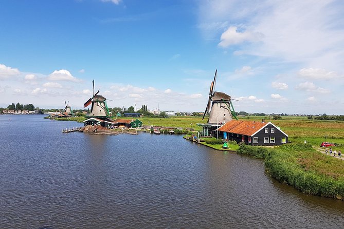 Private Luxury Tour Zaanse Schans ,Volendam and Cheesfarm - Price and Savings