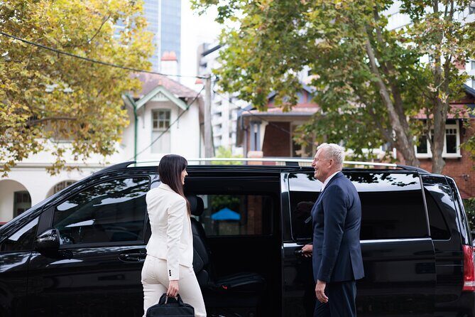 Private Luxury Transfer from Melbourne CBD to Melbourne Airport - Experience from Real Travelers