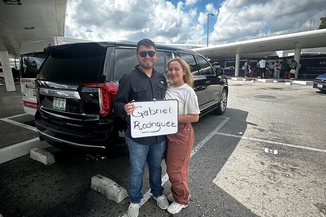 Private Luxury Transportation to and from the Airport - Why Choose Private Luxury Transportation in Cancun?