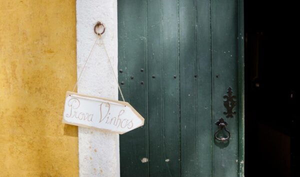 Private Luxury Wine & Food Tour in Lisbon Region - Booking & Cancellation