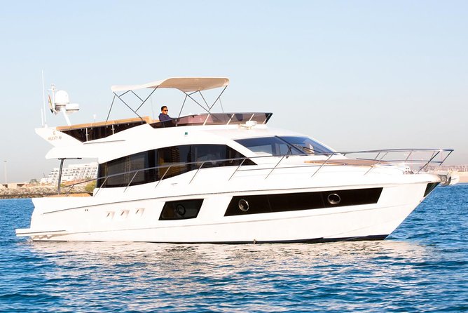 Private Luxury Yacht Cruise Around Atlantis and Dubai Marina - What To Expect