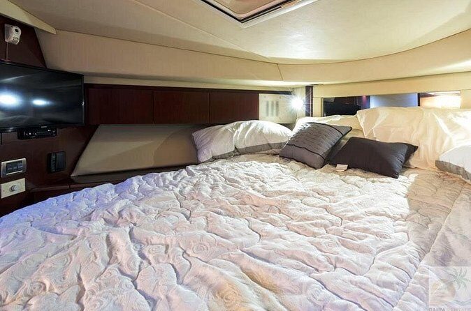 Private Luxury Yacht for up to 12 people - The Authentic Side of the Tour