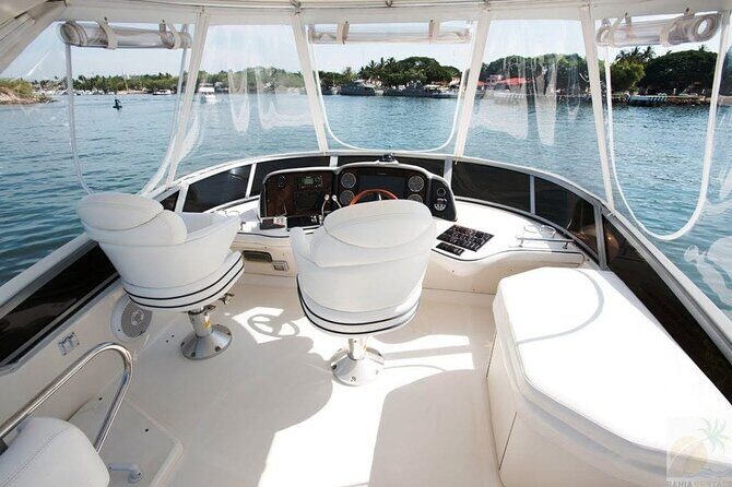 Private Luxury Yacht for up to 12 people - Who Should Book This Experience?