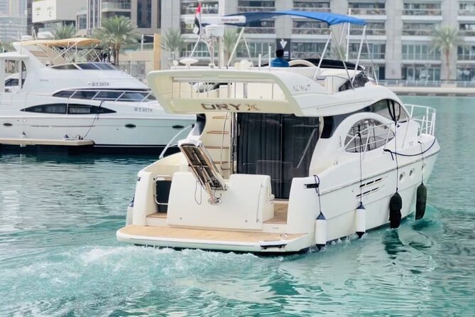 Private Luxury Yacht Tour In Dubai - Assistance and Support