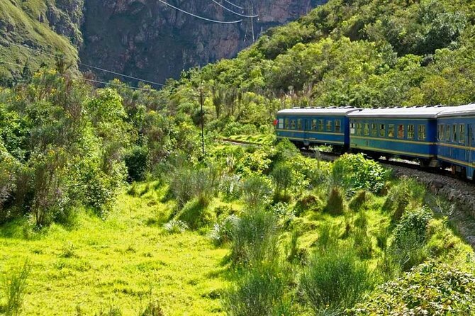 Private Machu Picchu Full-Day Tour From Poroy - Essential Items to Bring