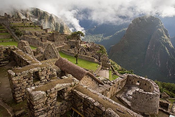 Private Machu Picchu Full-Day Tour From Poroy - The Sum Up