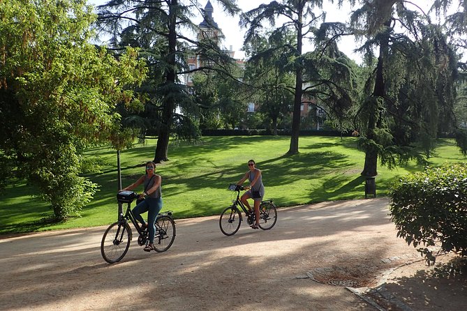Private Madrid City Tour Bike or E-Bike Exclusive Guided Tour - Tour Overview