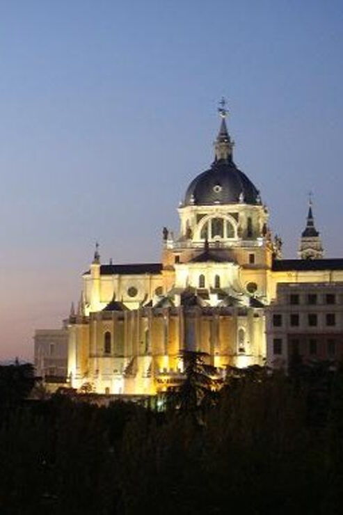 Private Madrid Tour Featuring Prado Museum and Royal Palace - Good To Know