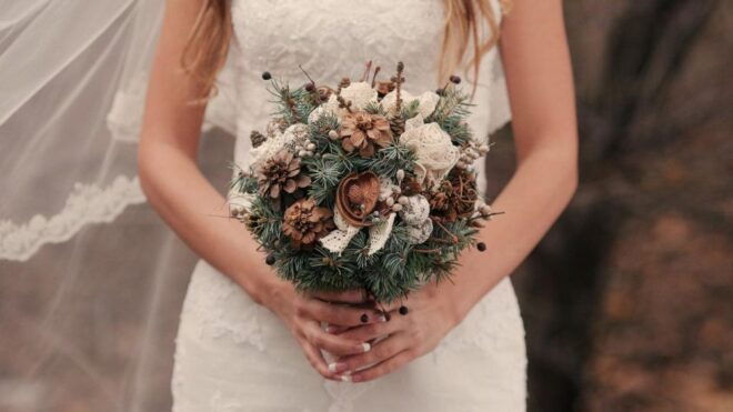 Private Making Your Own Wedding Bouquet Workshop in Paris - Inclusions