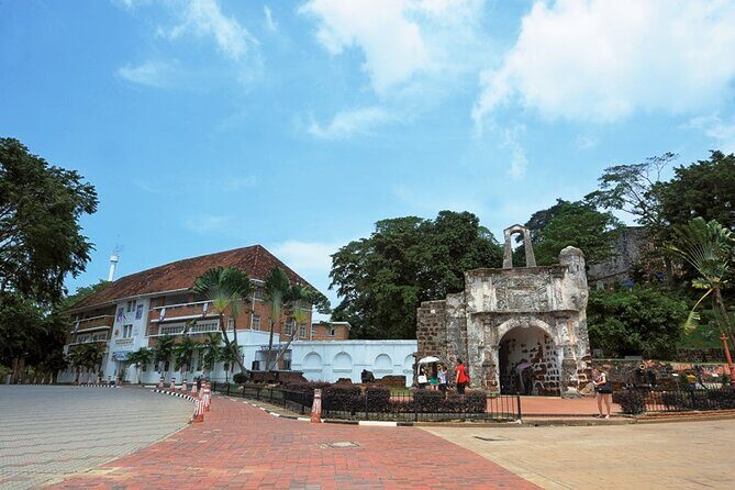 Private Malacca Day Trip From Kuala Lumpur with River Cruise - The Sum Up
