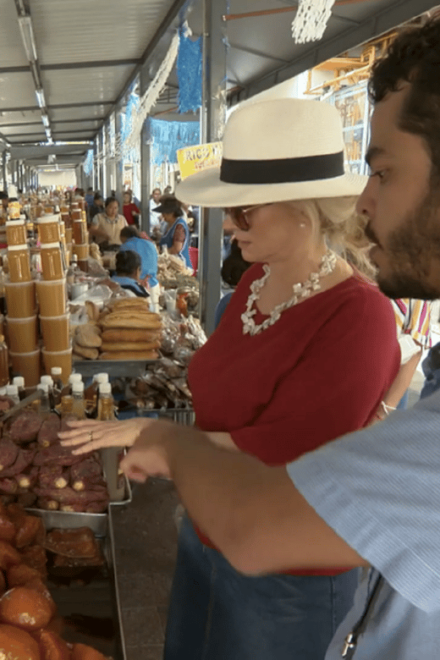 Private Market Food Tour and Architecture Sightseeing - Experience and Customization